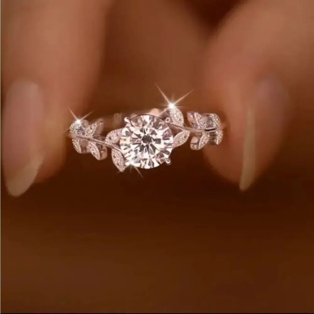 Ladies Graceful Lab Created Diamond Leaf Ring sz 8